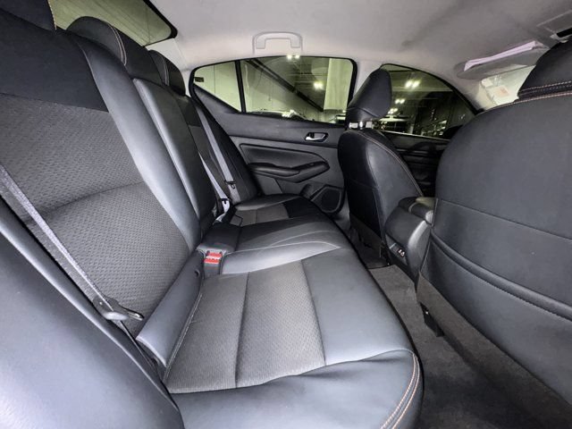 Used 2022 Nissan Altima 2.5 SR AWD/4WD image 22