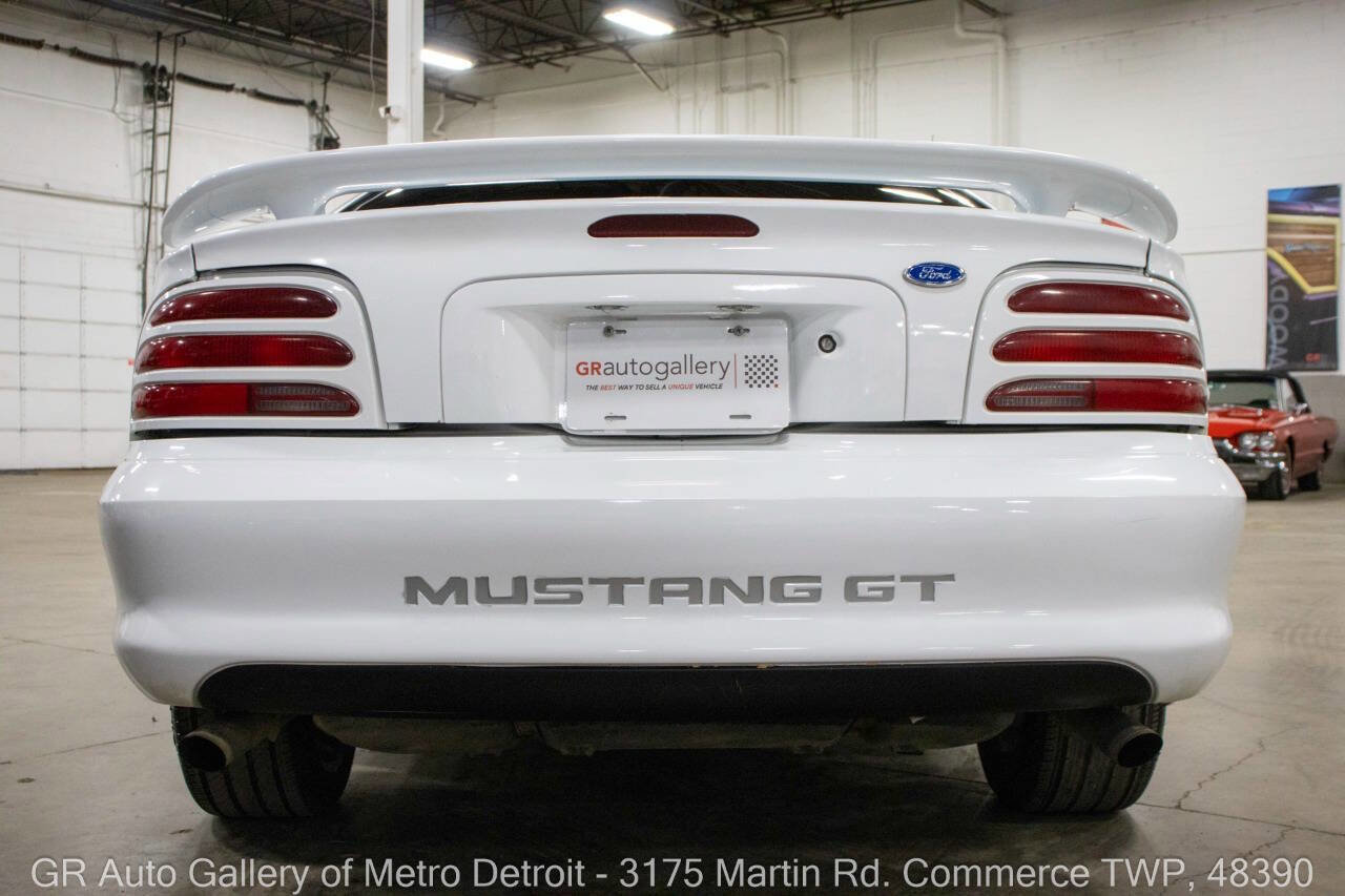 Used 1995 Ford Mustang GT image 6