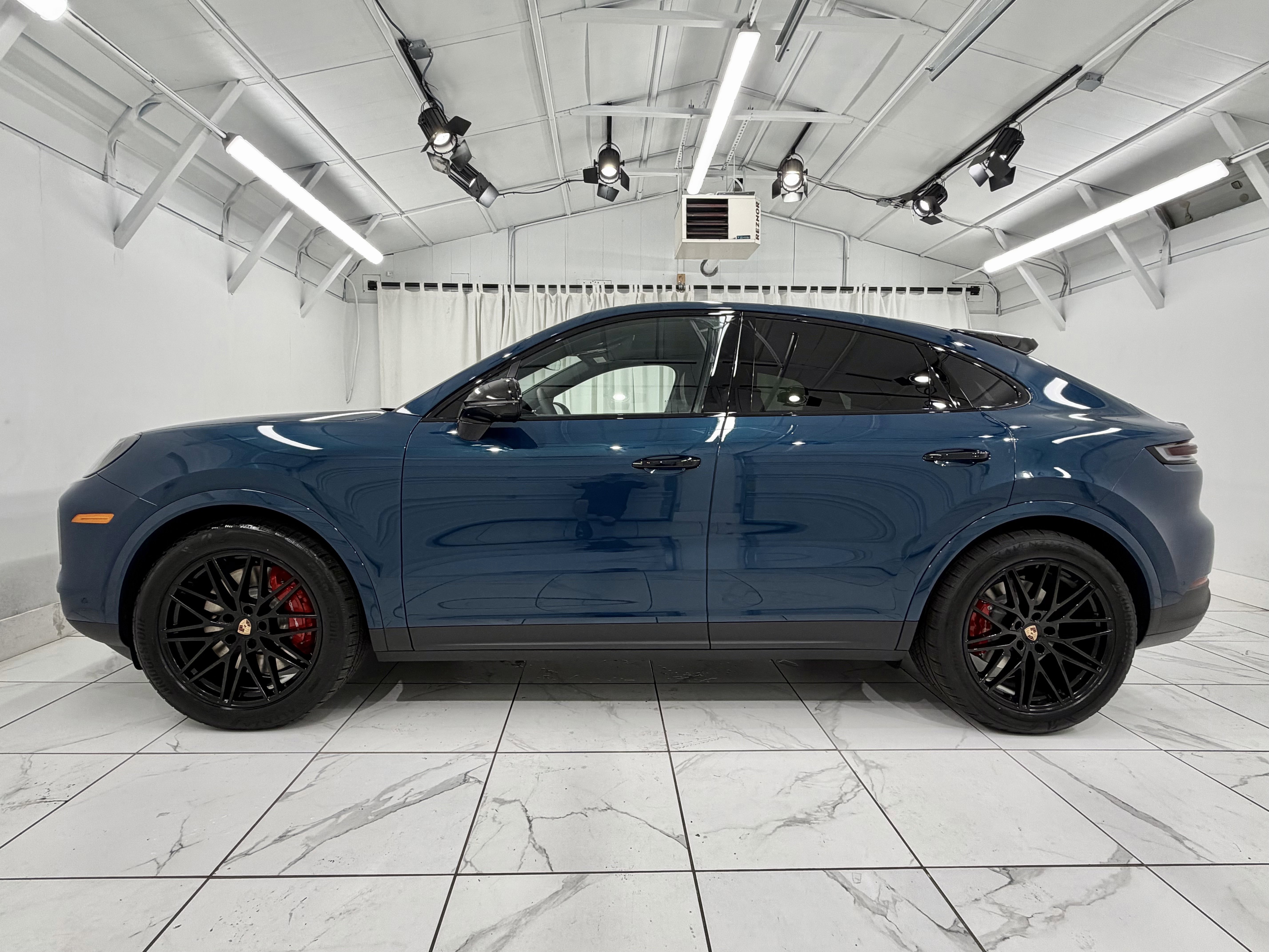 New 2026 Porsche Cayenne S image 15