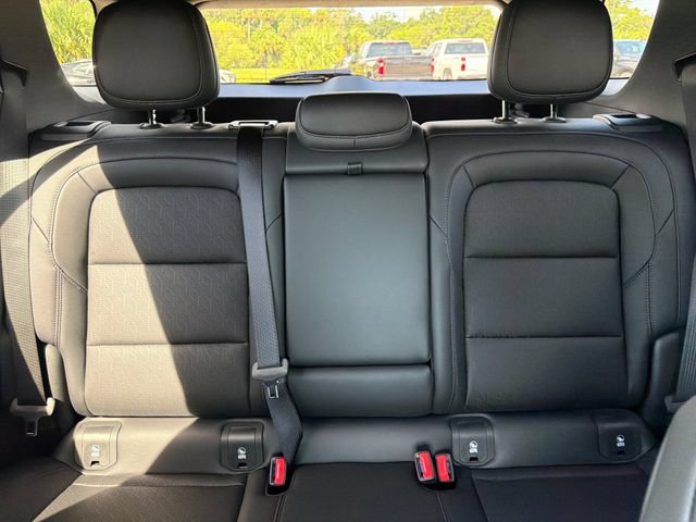 New 2027 Chevrolet Equinox LT w/ Convenience Package II FWD image 22