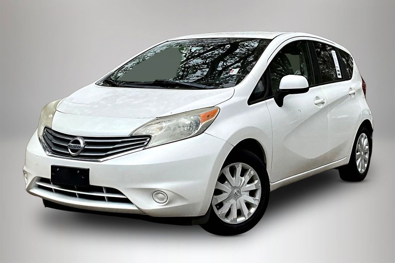 Used 2014 Nissan Versa Note SV image 1