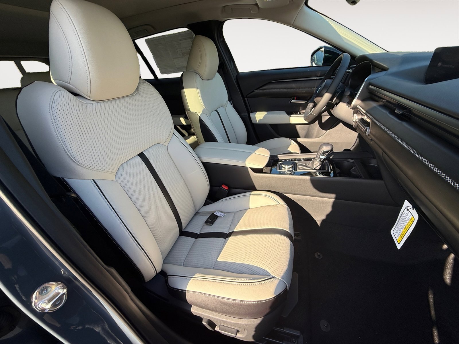 New 2026 MAZDA CX-50 AWD 2.5 S w/ Accent Package image 19