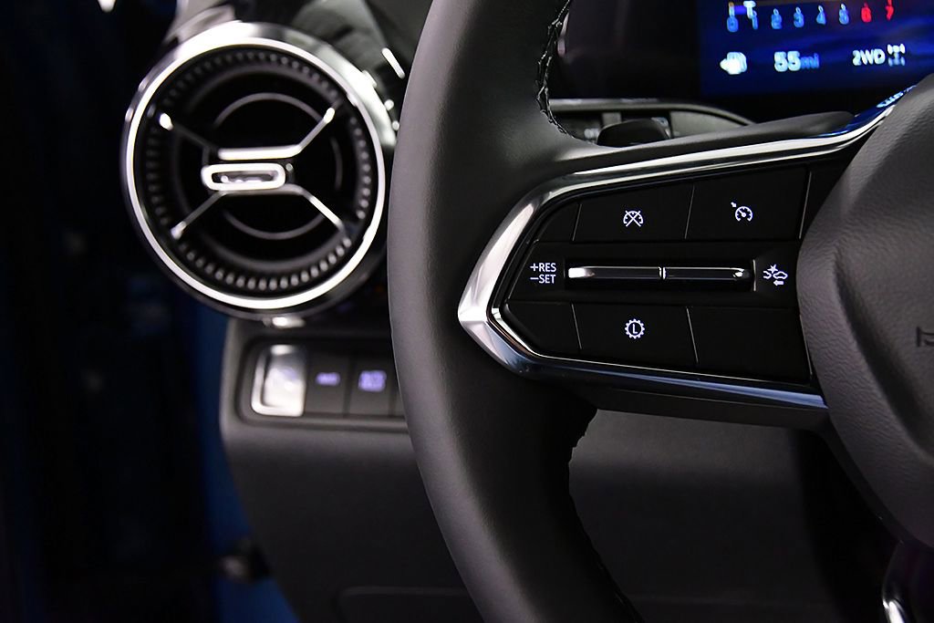 New 2026 Chevrolet Equinox LT image 18