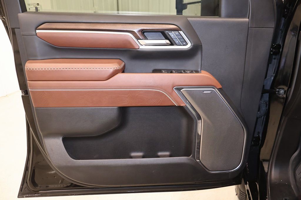 Used 2026 GMC Sierra 3500 Denali Ultimate image 10