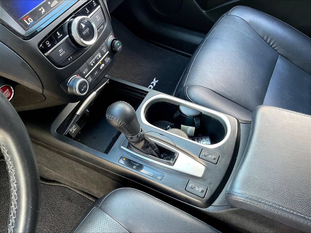 Used 2018 Acura RDX w/ Technology Package AWD/4WD image 19