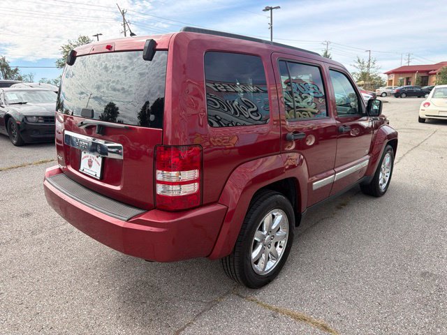Used 2012 Jeep Liberty Sport AWD/4WD image 6