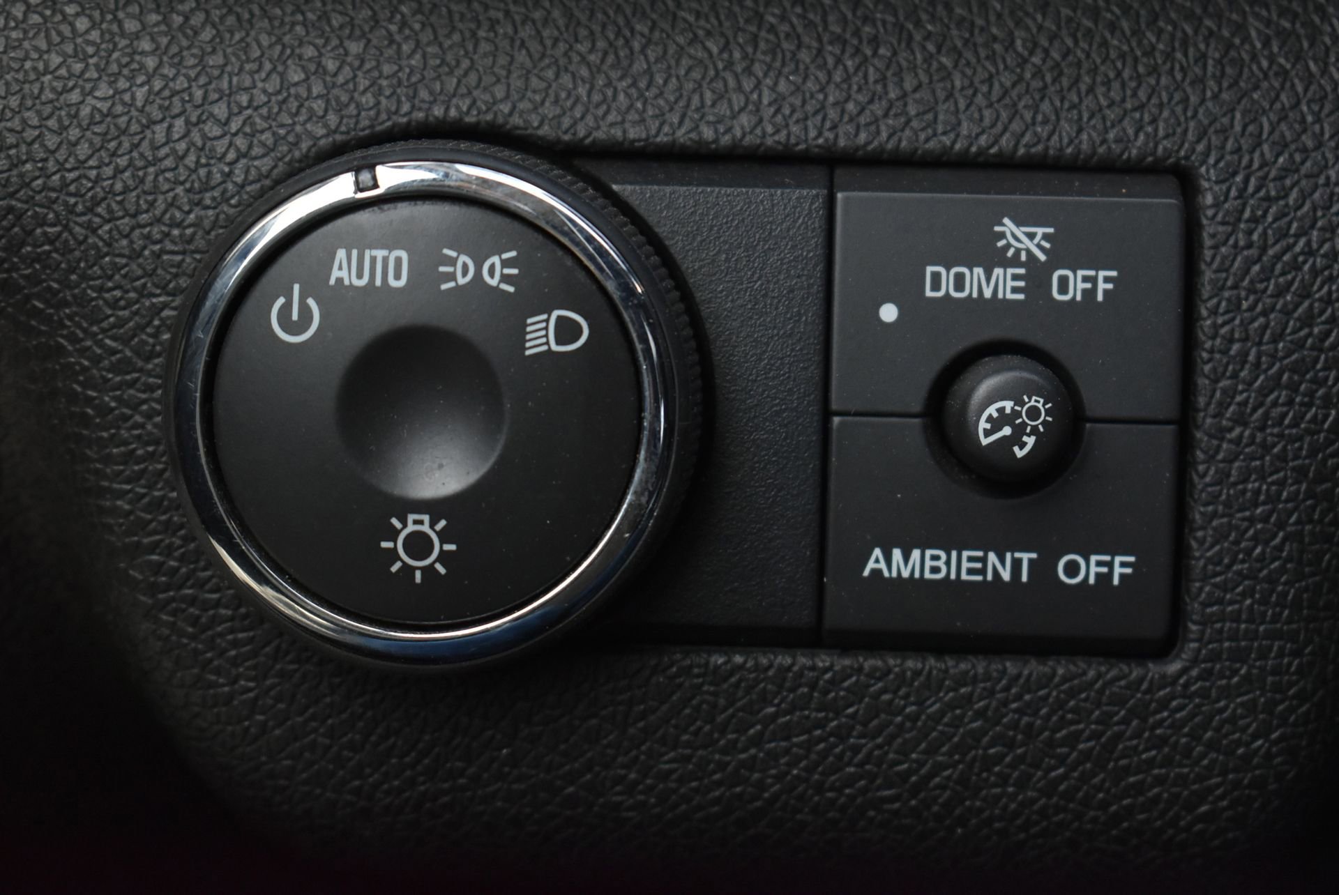 Used 2014 GMC Acadia SLE image 21