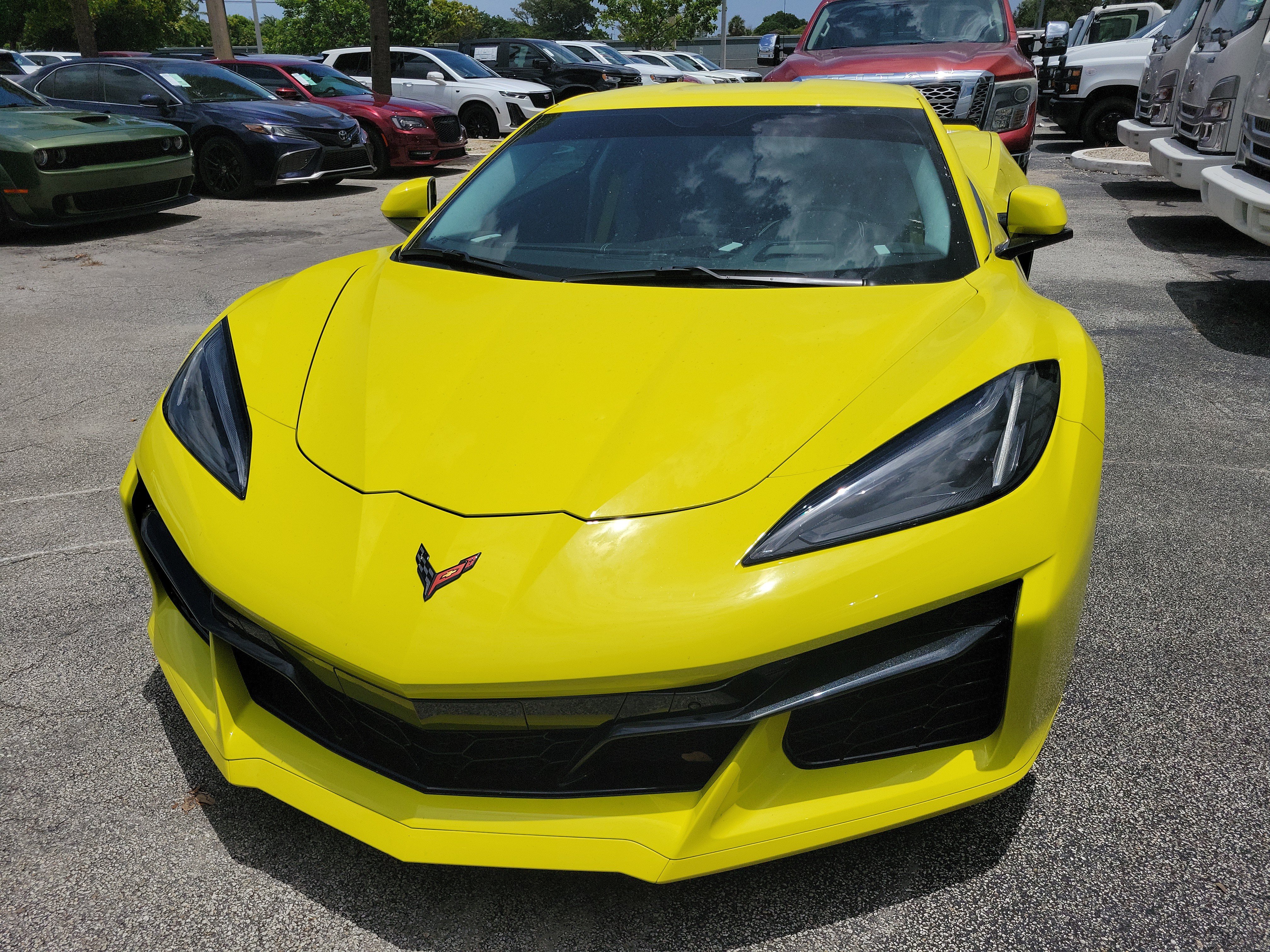 Used 2023 Chevrolet Corvette Z06 w/ Stealth Interior Trim Package RWD image 5