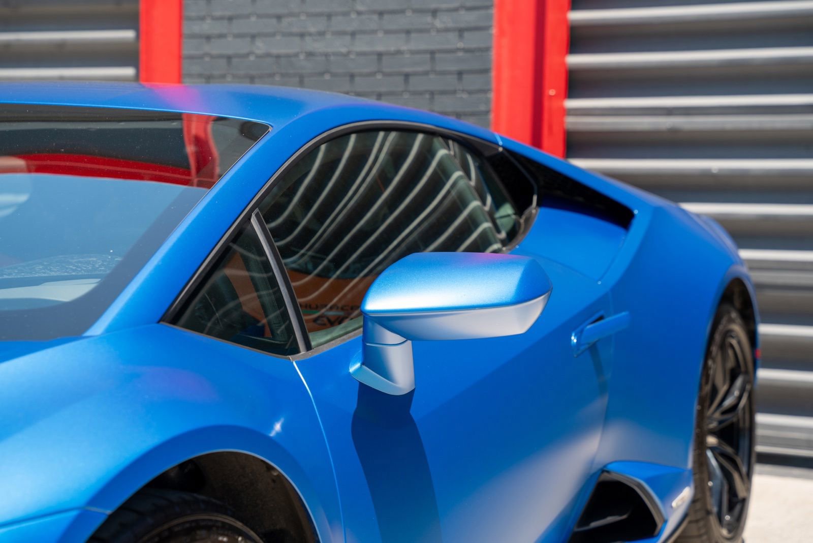 Used 2020 Lamborghini Huracan EVO RWD image 8