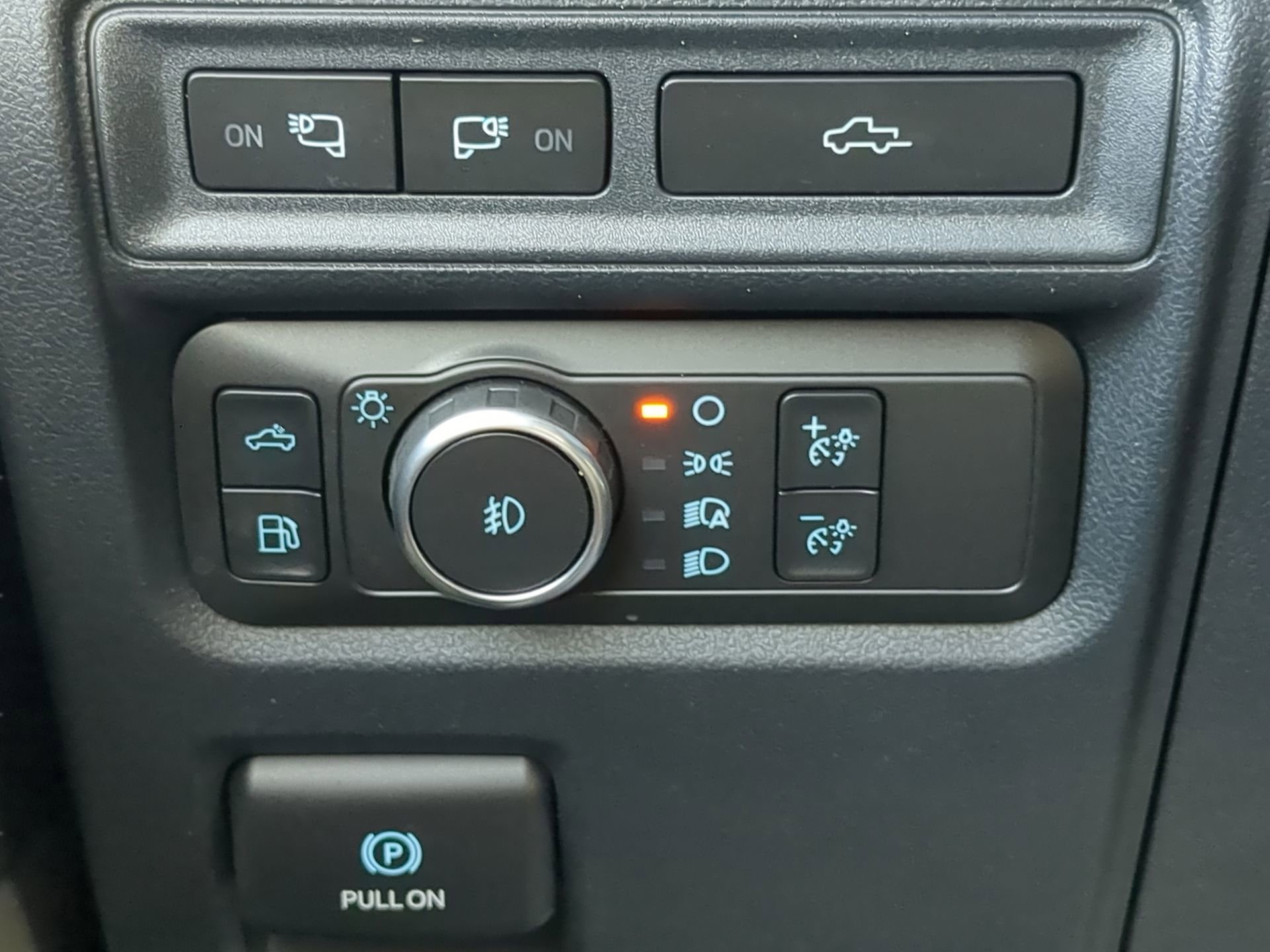 Certified 2021 Ford F150 XLT w/ Equipment Group 302A High image 56