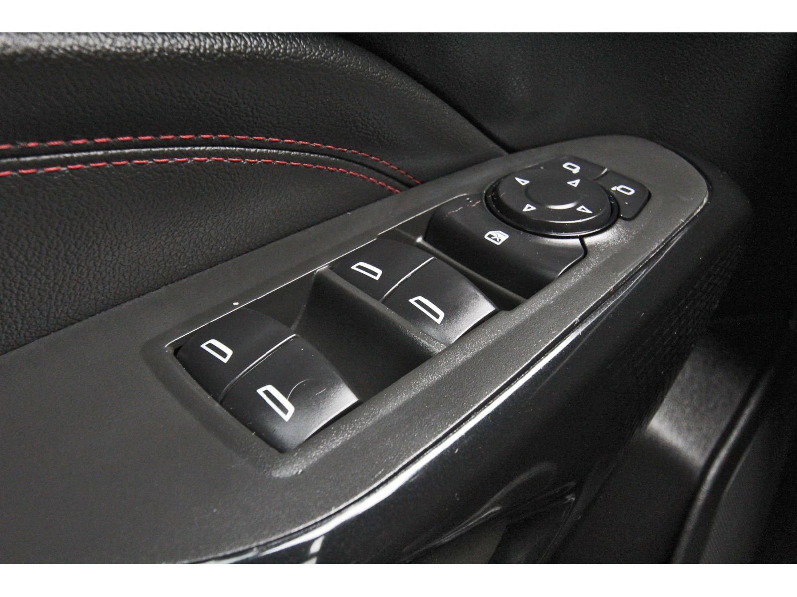 Used 2024 Chevrolet Trax RS w/ Driver Confidence Package image 21