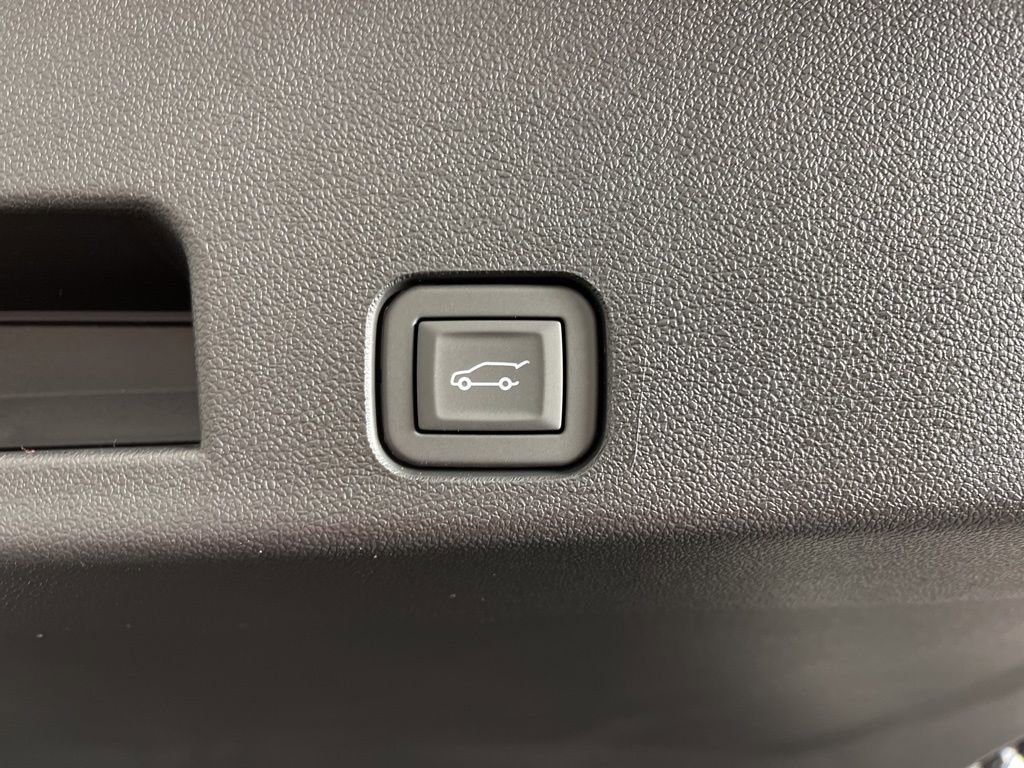 New 2026 Chevrolet Traverse RS image 23