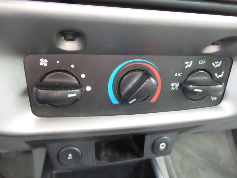 Used 2011 Ford Ranger XLT image 54