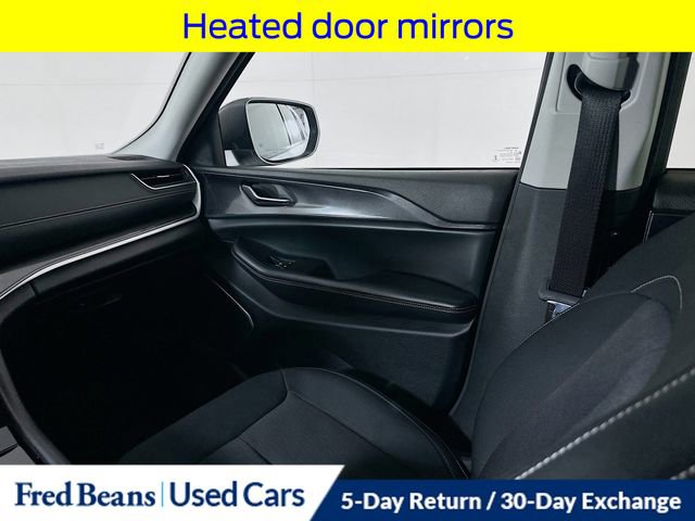 Used 2021 Jeep Grand Cherokee L Laredo w/ Luxury Tech Group I image 27