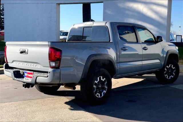 Used 2019 Toyota Tacoma TRD Off-Road image 13