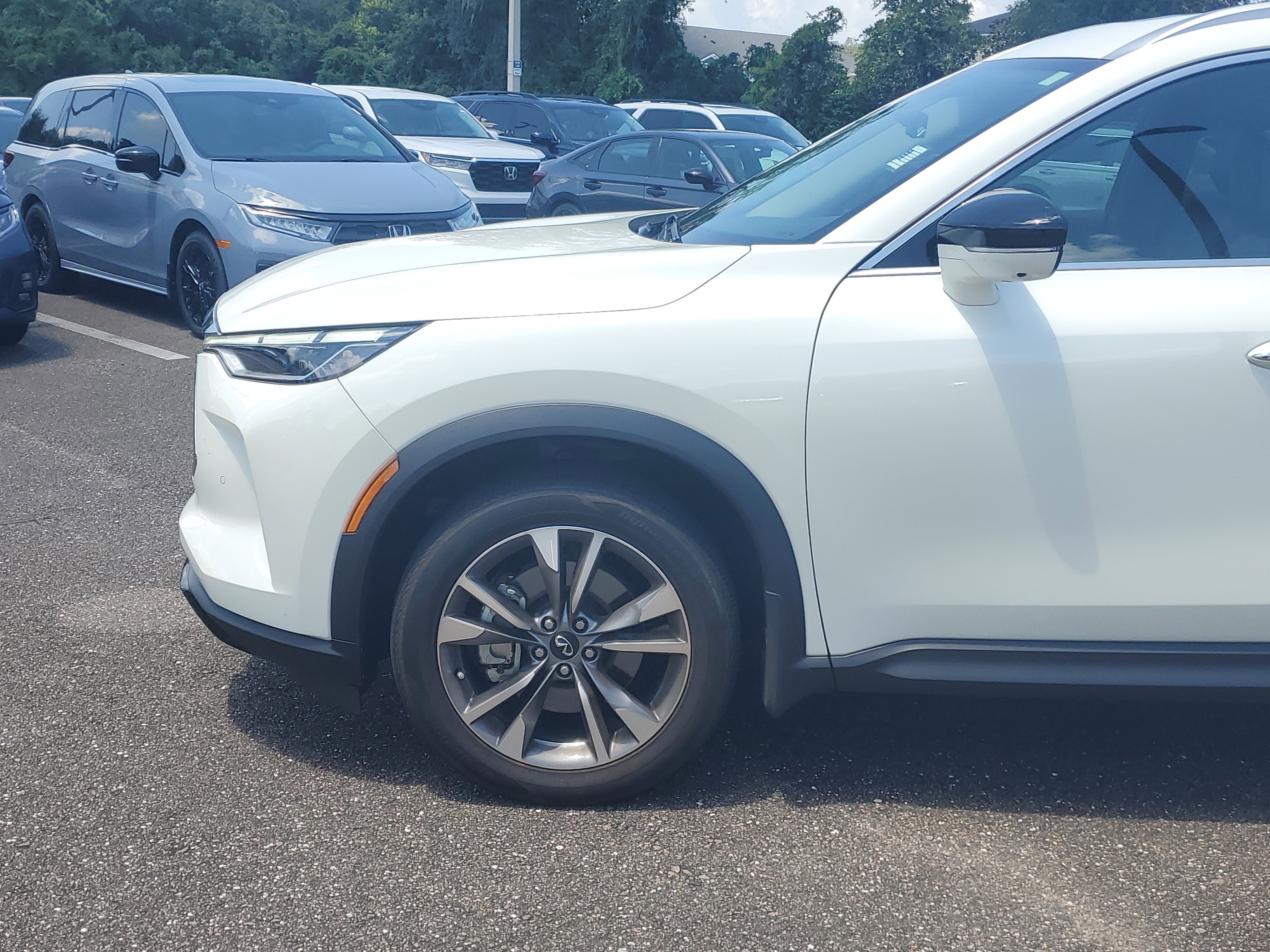 Used 2023 INFINITI QX60 Luxe image 12