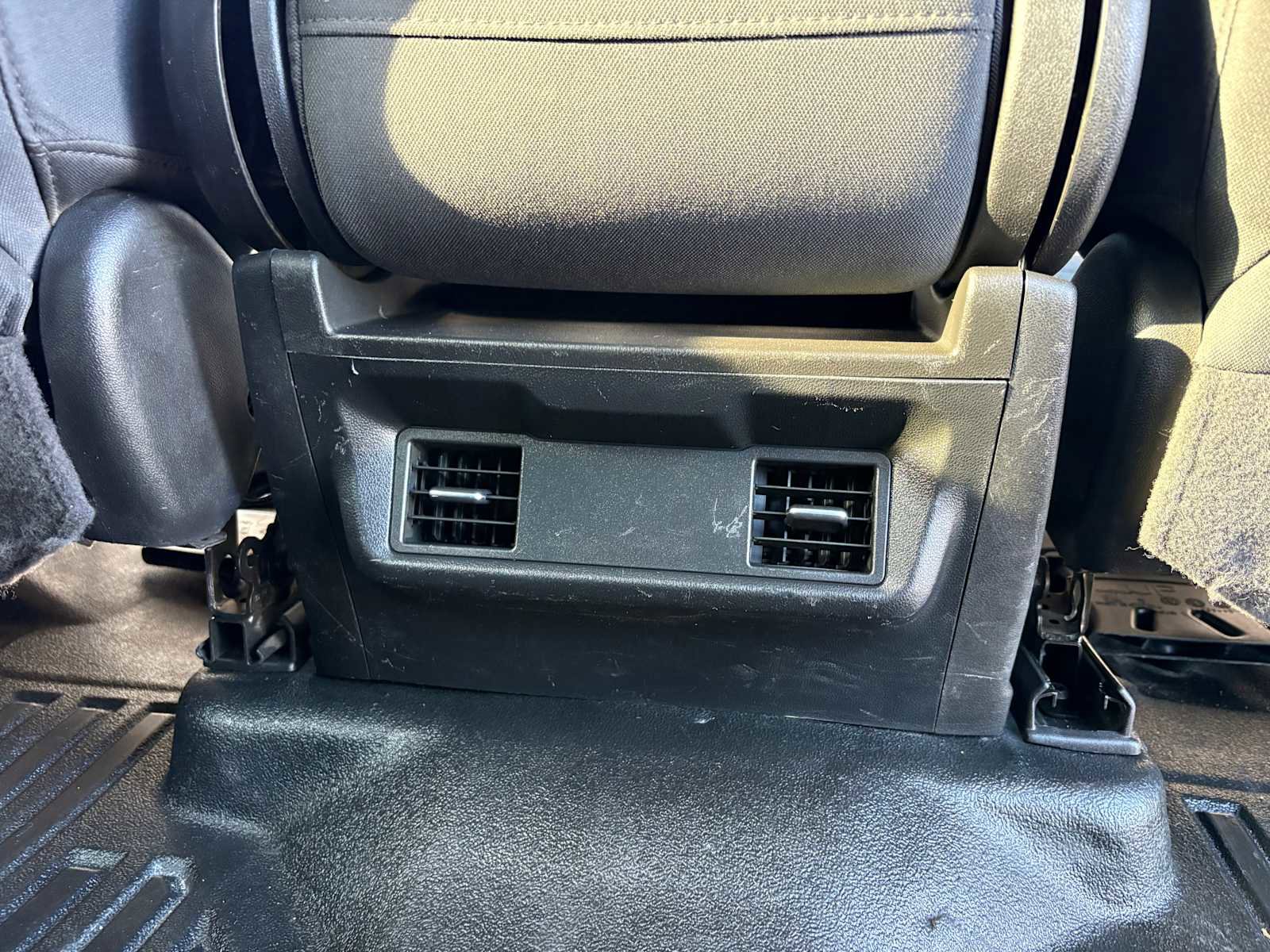Used 2020 Chevrolet Silverado 3500 LT AWD/4WD image 31