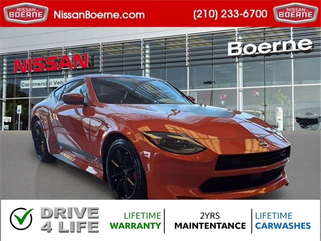 New 2024 Nissan Z Performance w/ Heritage Edition