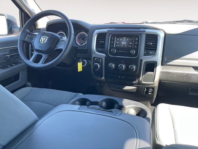 Used 2019 RAM 1500 Classic SLT image 10