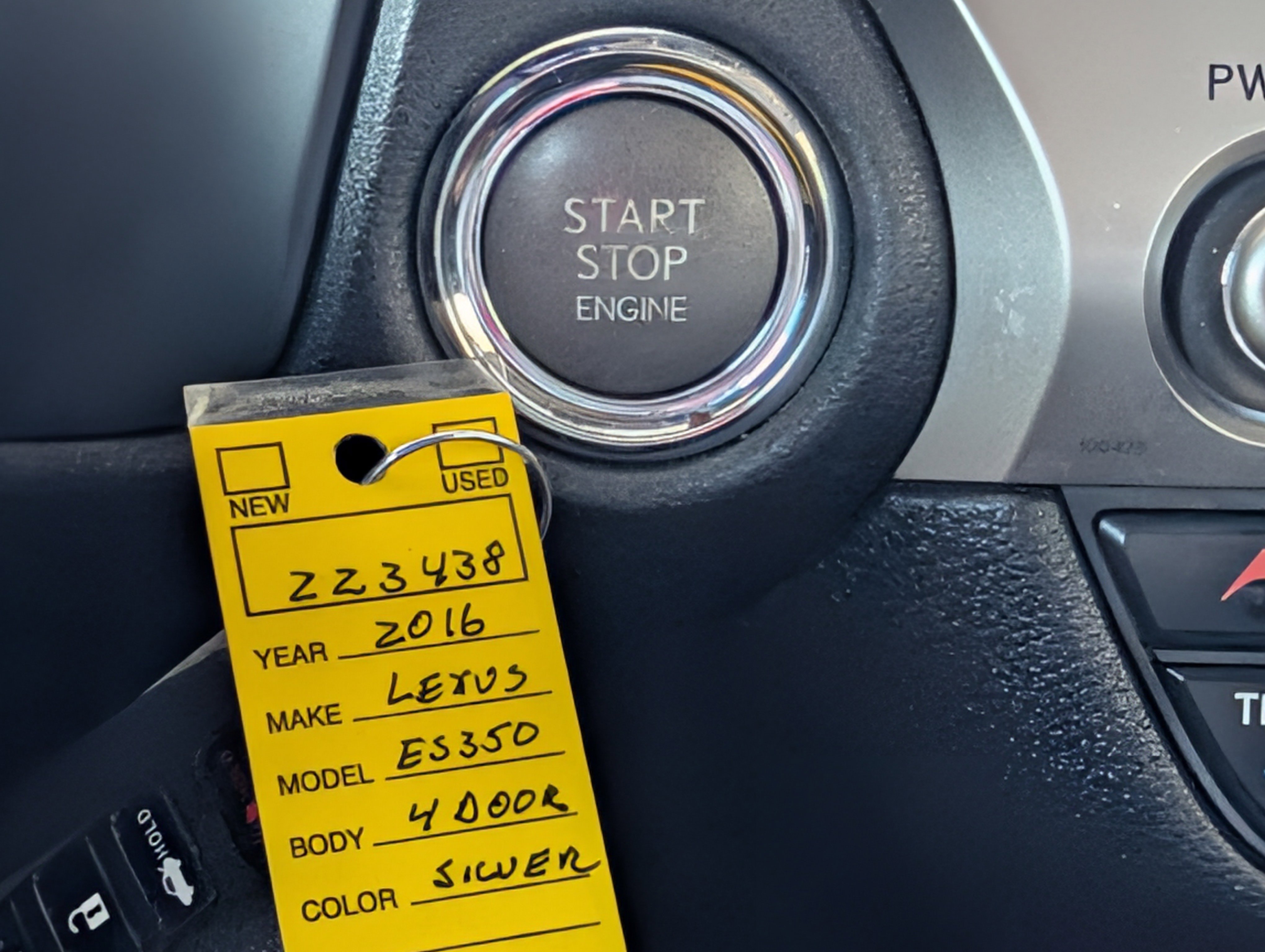 Used 2016 Lexus ES 350 w/ Navigation System Package image 13