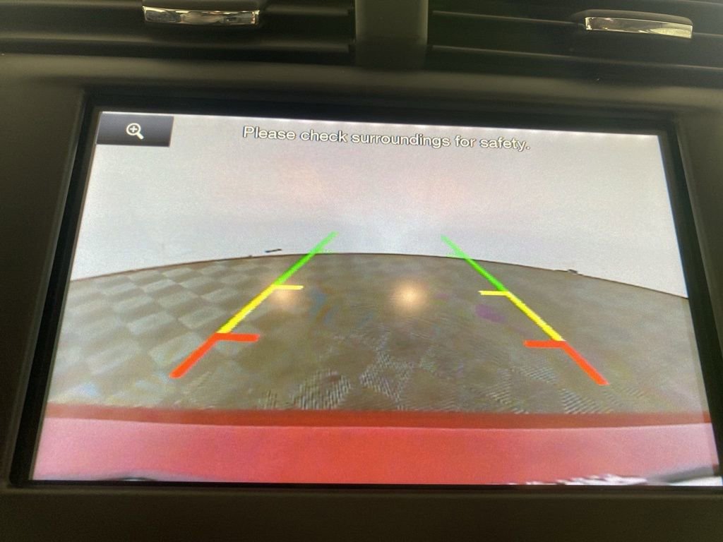 Used 2016 Ford Fusion SE w/ Equipment Group 202A image 4