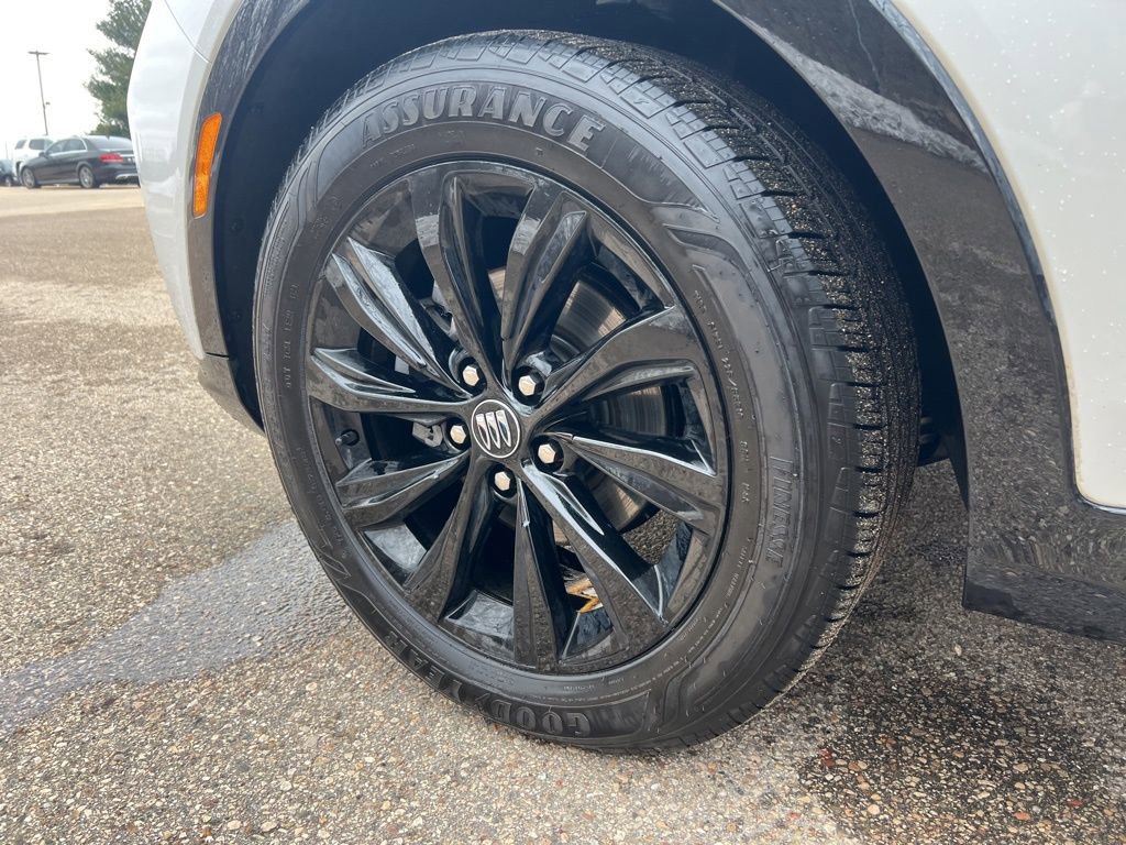 Certified 2024 Buick Envista Sport Touring w/ Convenience I Package image 14