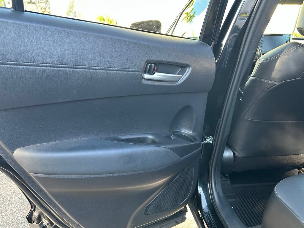 Used 2022 Toyota Corolla Cross XLE FWD image 39