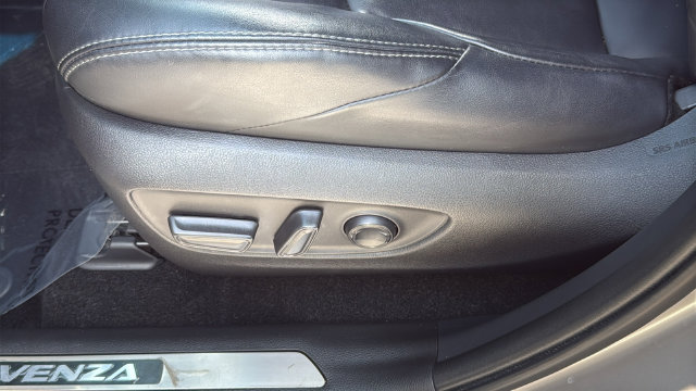 Certified 2023 Toyota Venza XLE AWD/4WD image 20