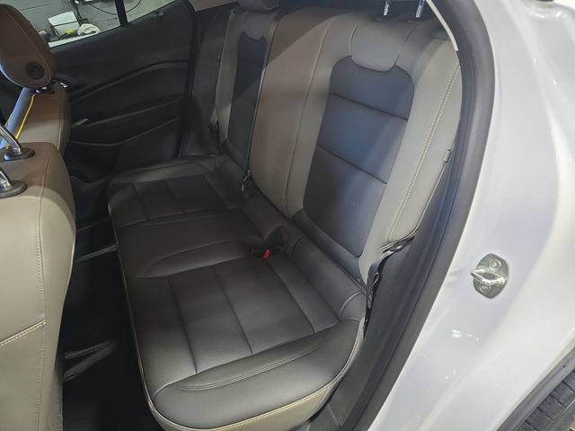 Used 2024 Chevrolet Trax ACTIV w/ Sunroof Package FWD image 15