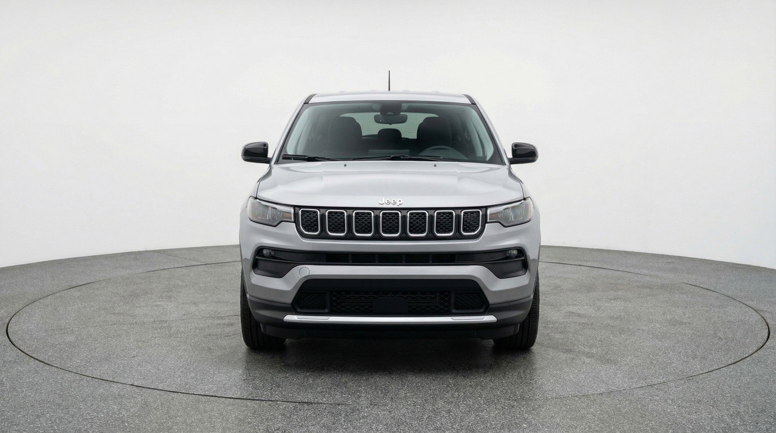 Used 2025 Jeep Compass Latitude image 2