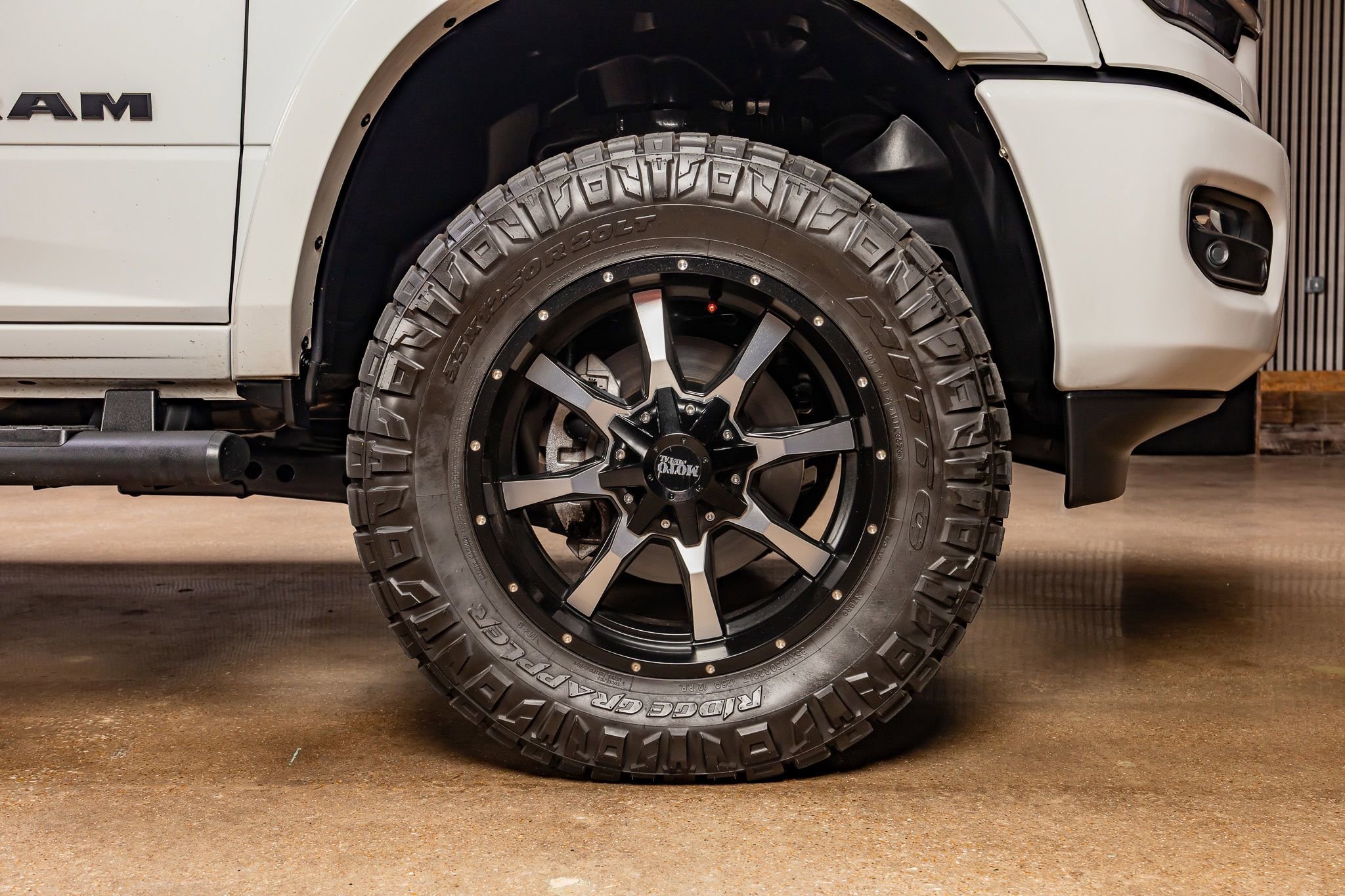 Used 2023 RAM 3500 Limited w/ Night Edition image 11