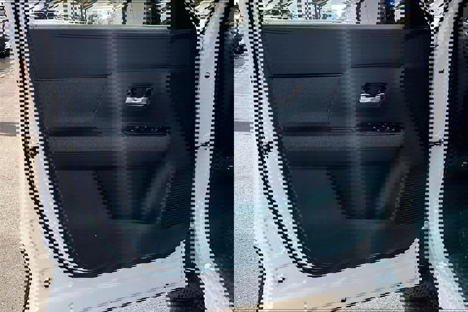 New 2026 Nissan Kicks SV image 13