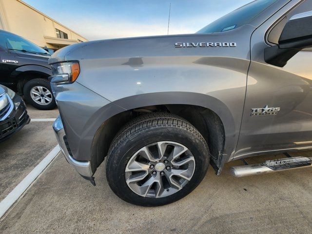 Used 2019 Chevrolet Silverado 1500 LT w/ Texas Edition image 7