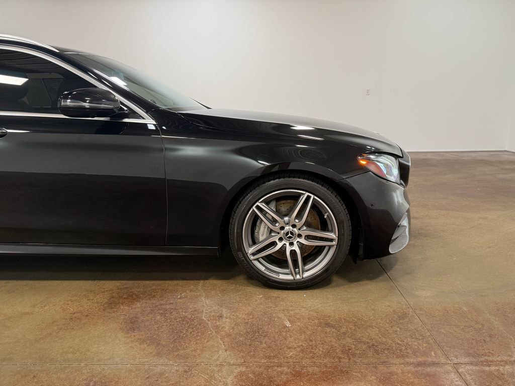 Used 2019 Mercedes-Benz E 450 E 450 image 30
