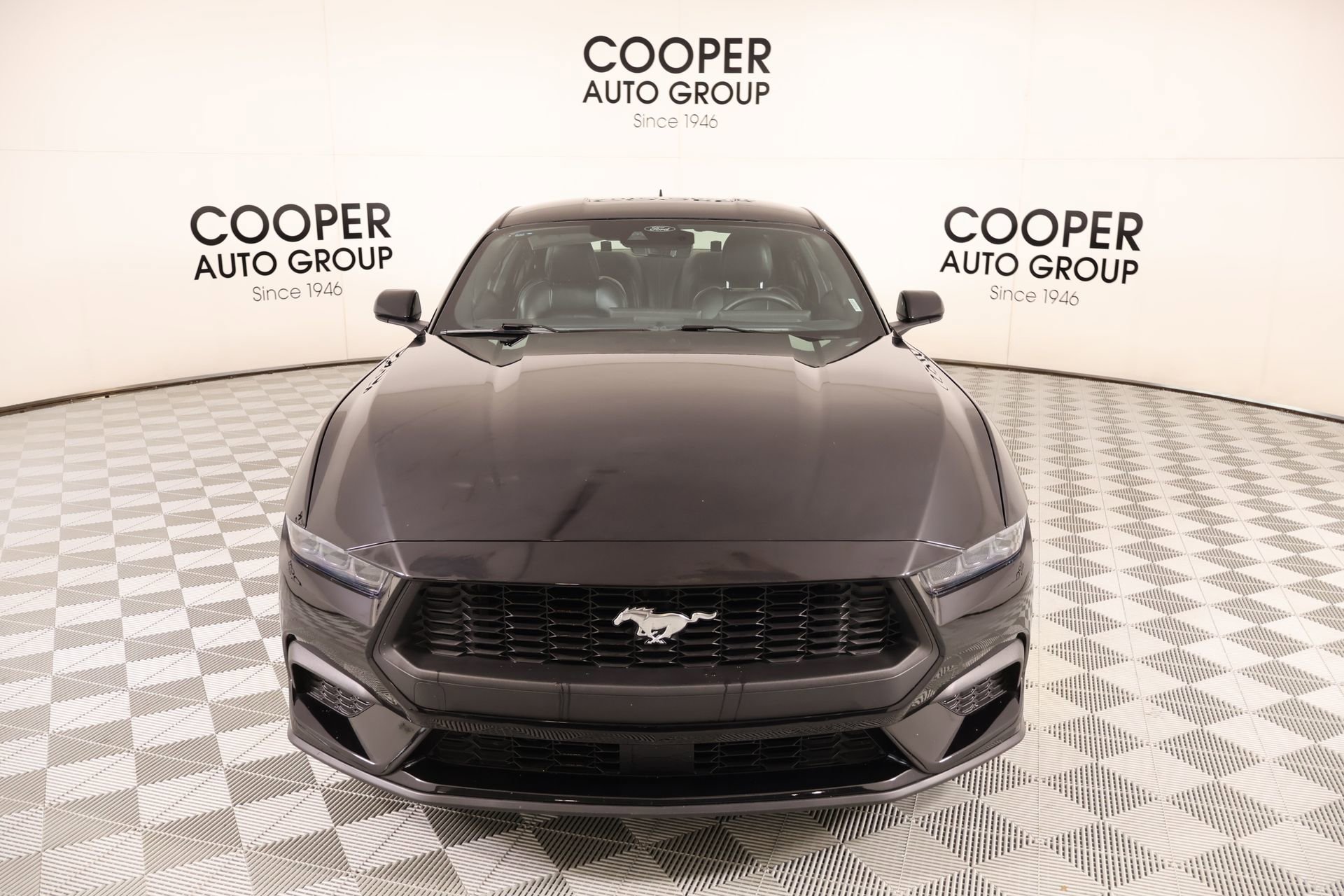Used 2026 Ford Mustang Premium RWD image 9
