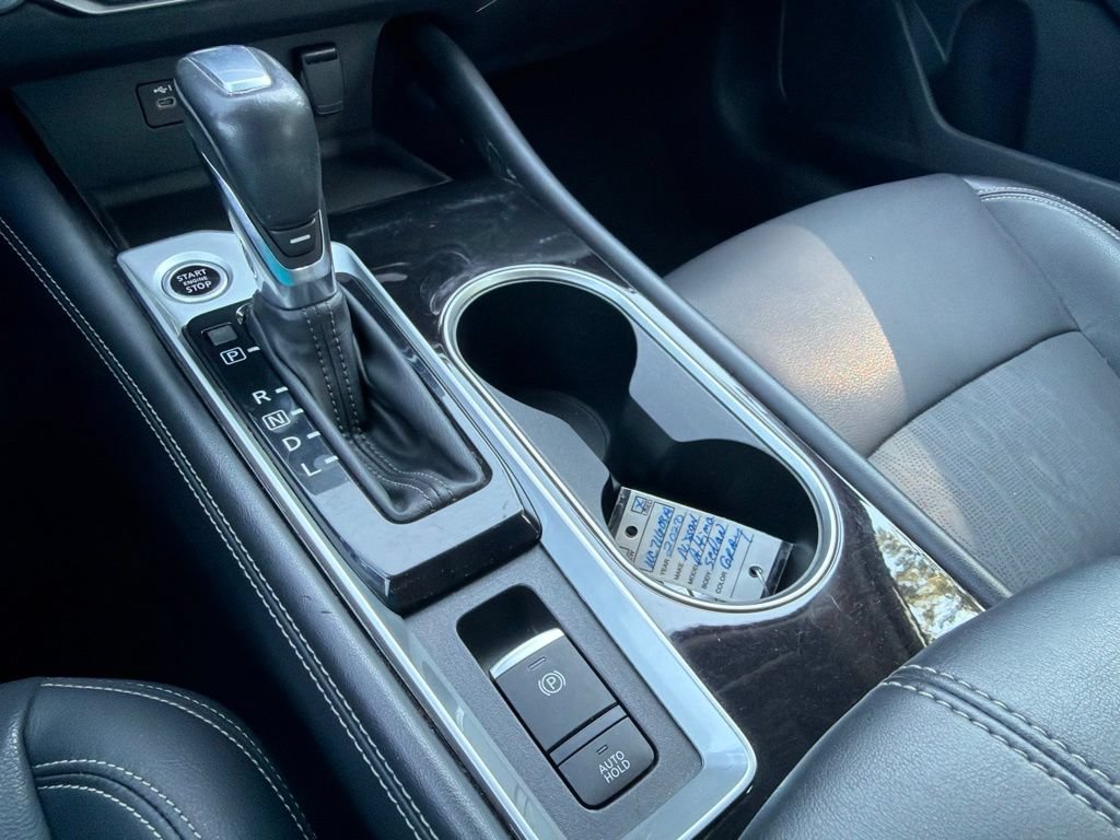Used 2020 Nissan Altima 2.5 SL FWD image 30