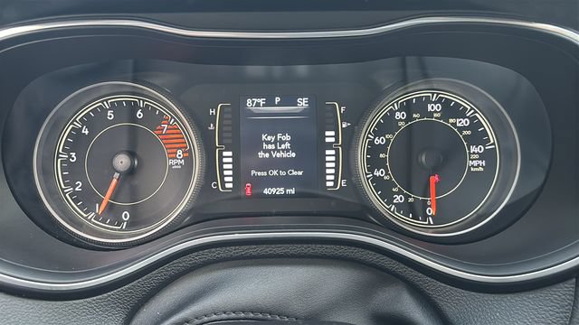 Used 2021 Jeep Cherokee Latitude Lux AWD/4WD image 7