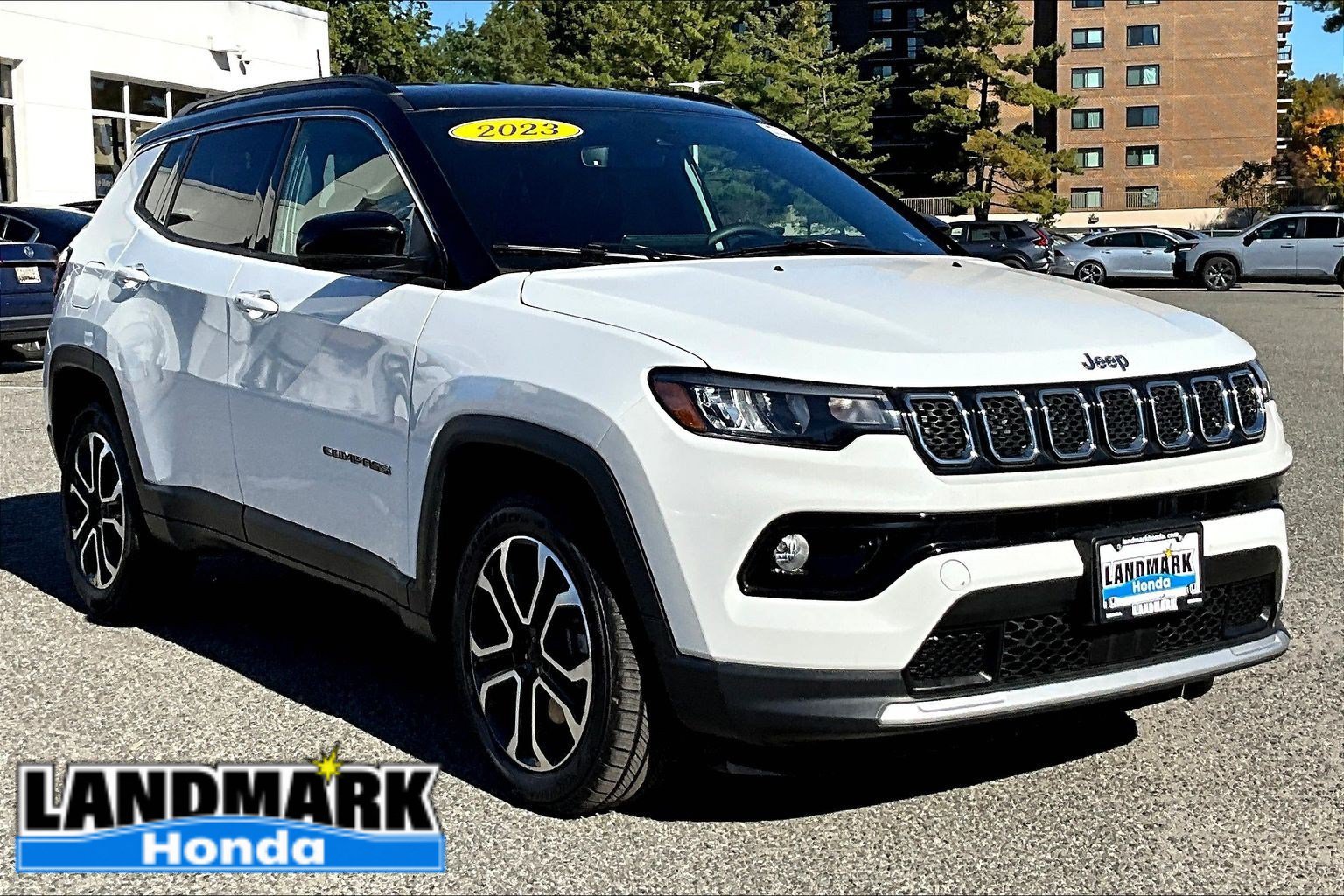 Used 2023 Jeep Compass Limited AWD/4WD image 11