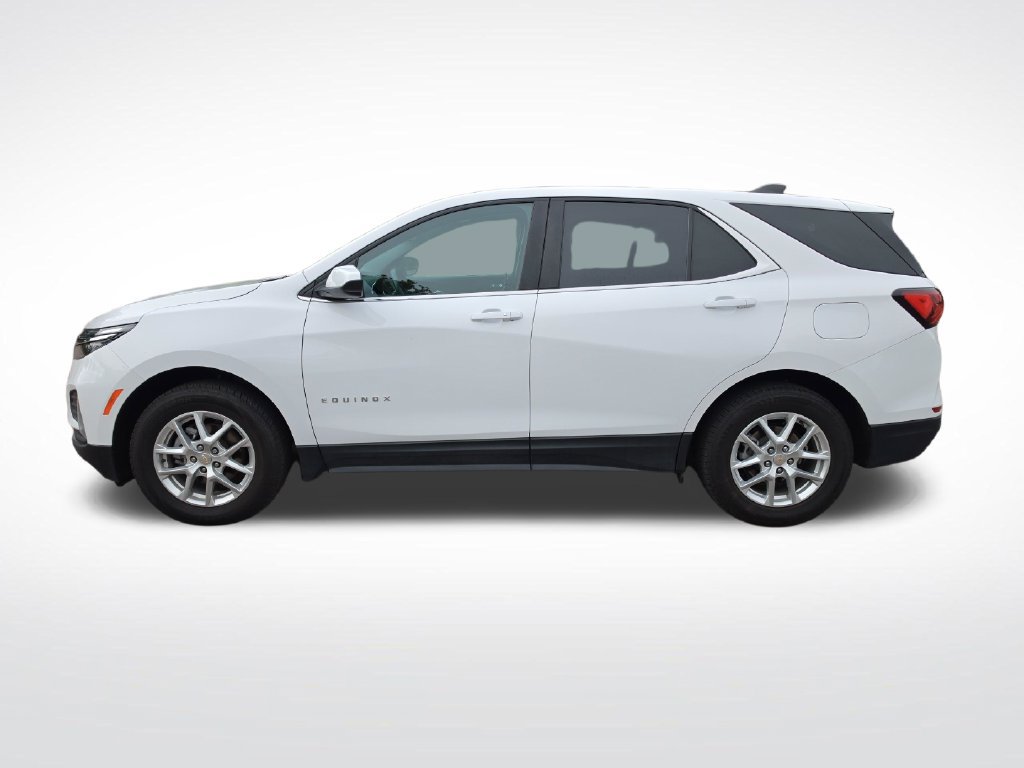 Used 2024 Chevrolet Equinox LT AWD/4WD image 2