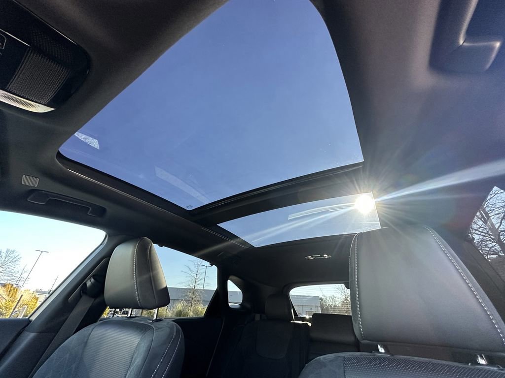 Used 2023 Lexus RX 350 w/ Accessory Package (Z1) image 34