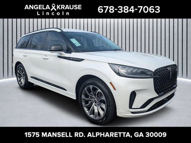 New 2026 Lincoln Aviator 2WD w/ Jet Appearance Package