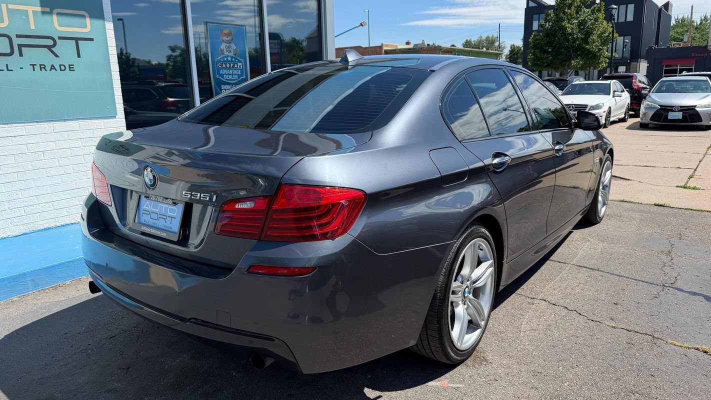 Used 2015 BMW 535i xDrive Sedan AWD/4WD image 2