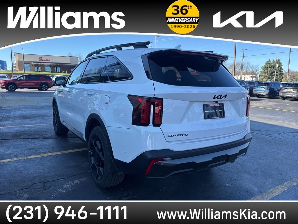 Used 2025 Kia Sorento SX Prestige w/ Olive Brown Leather Package AWD/4WD image 10