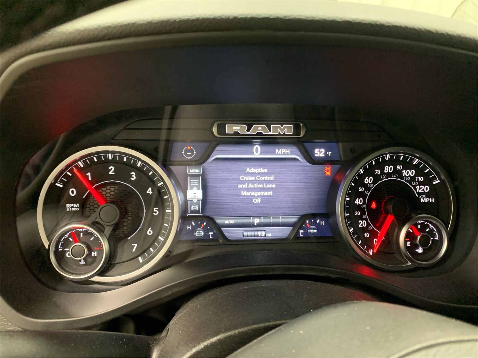 New 2026 RAM 1500 Big Horn AWD/4WD image 14