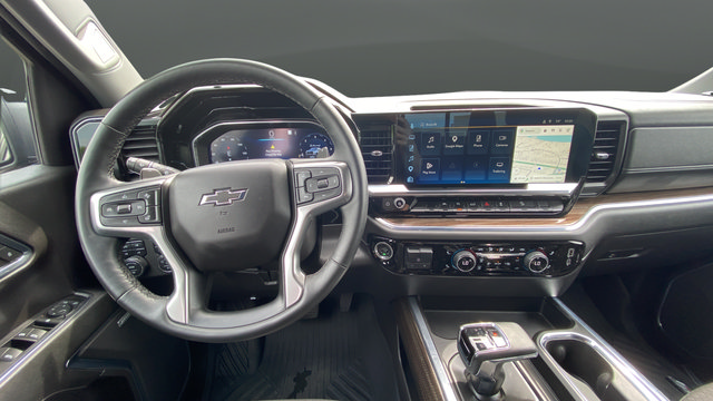 Used 2024 Chevrolet Silverado 1500 LT Trail Boss w/ Convenience Package II AWD/4WD image 11