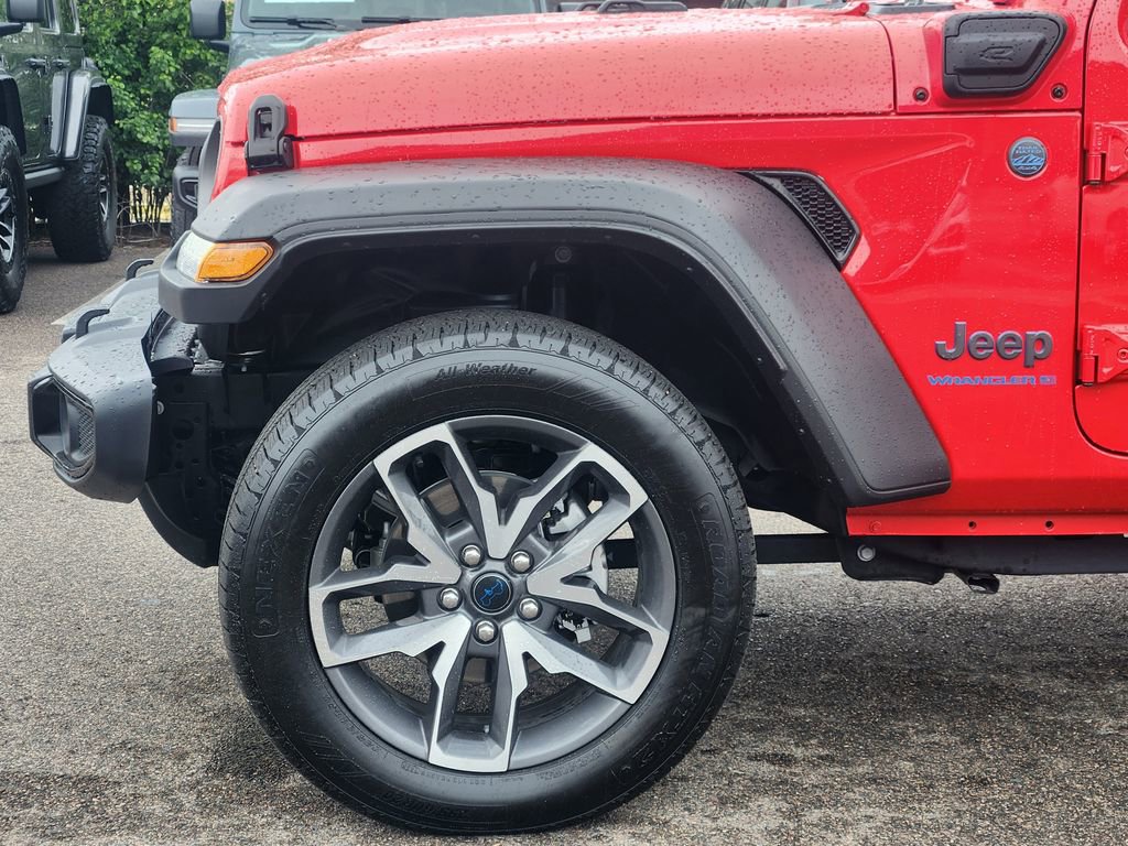 Used 2025 Jeep Wrangler Unlimited Sport S 4xe AWD/4WD image 11