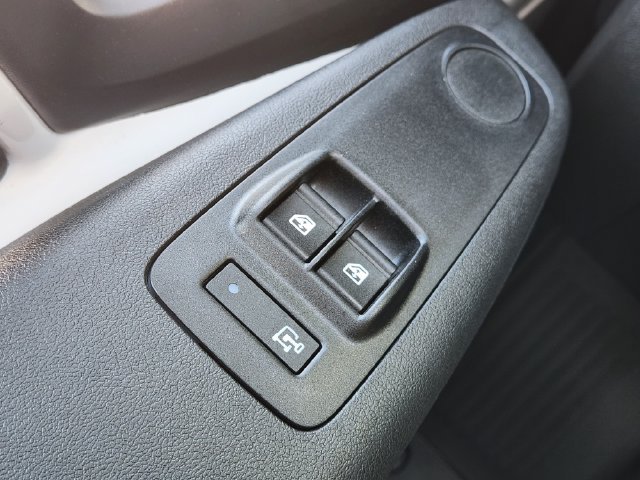 Used 2025 RAM ProMaster 2500 FWD image 22