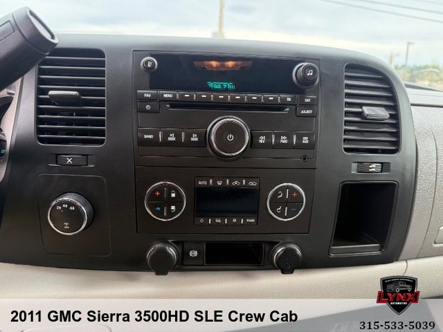Used 2011 GMC Sierra 3500 SLE w/ SLE Preferred Package AWD/4WD image 12