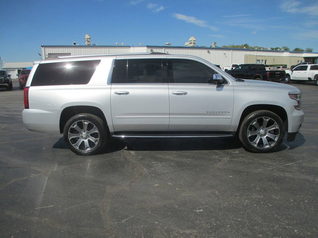 Used 2018 Chevrolet Suburban Premier image 5
