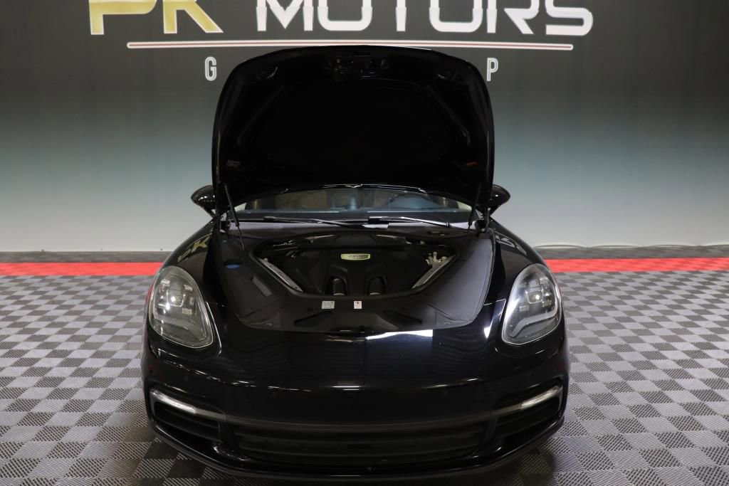 Used 2018 Porsche Panamera 4 image 81
